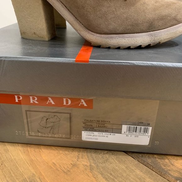 Vintage Suede Prada Calzature Donna Lace Up Bootie Size: 38 (US 7.5) Color:Bambu - Picture 5 of 6